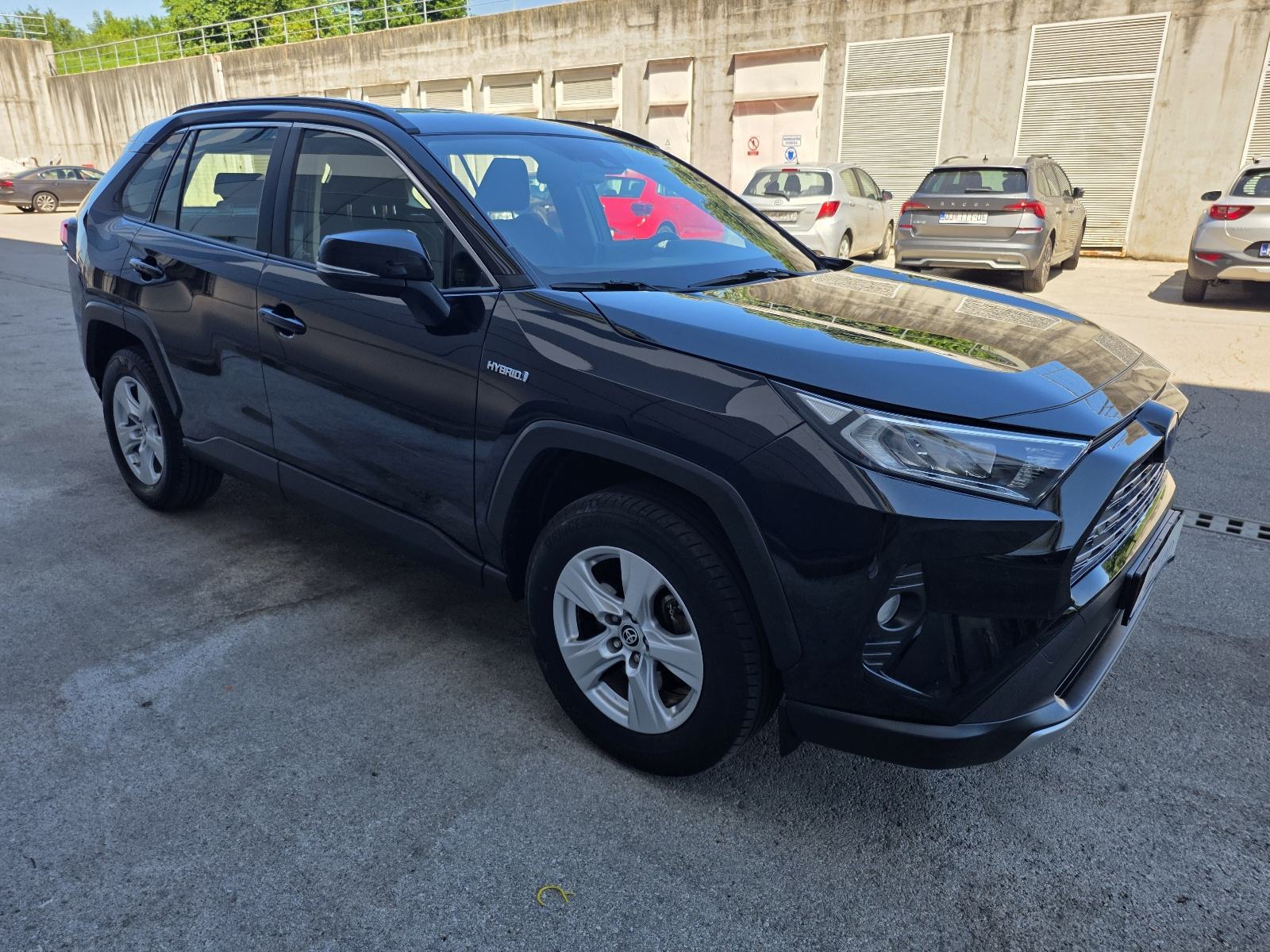 Toyota RAV4 2,5 Hybrid Automatik,2022 god,Garancija,Kamera,Servisna, fotografija 4