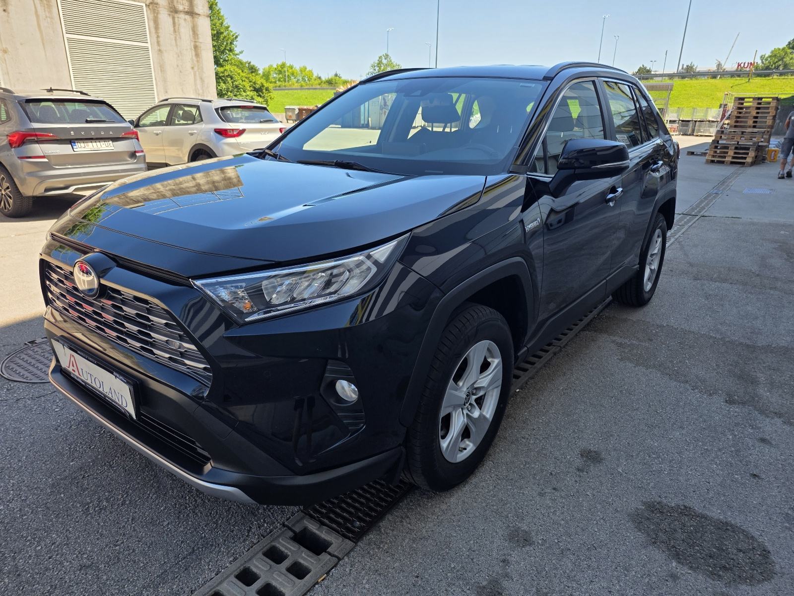 Toyota RAV4 2,5 Hybrid Automatik,2022 god,Garancija,Kamera,Servisna, fotografija 2