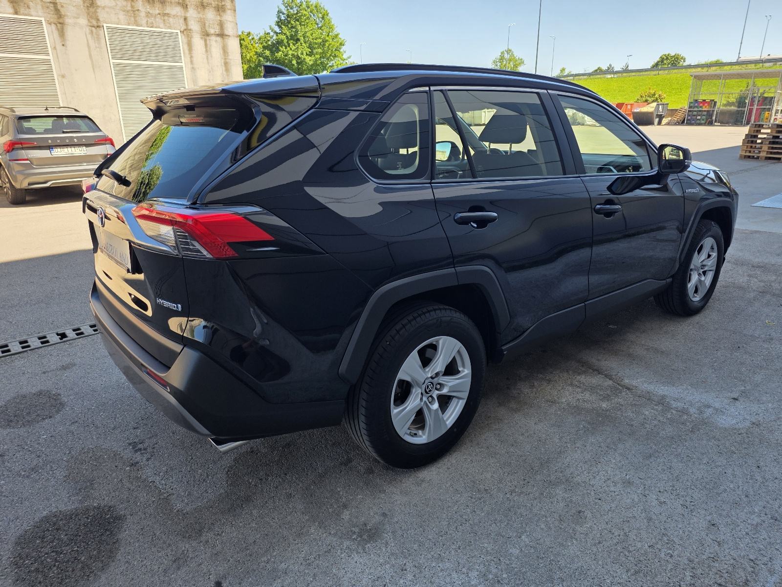 Toyota RAV4 2,5 Hybrid Automatik,2022 god,Garancija,Kamera,Servisna, fotografija 7