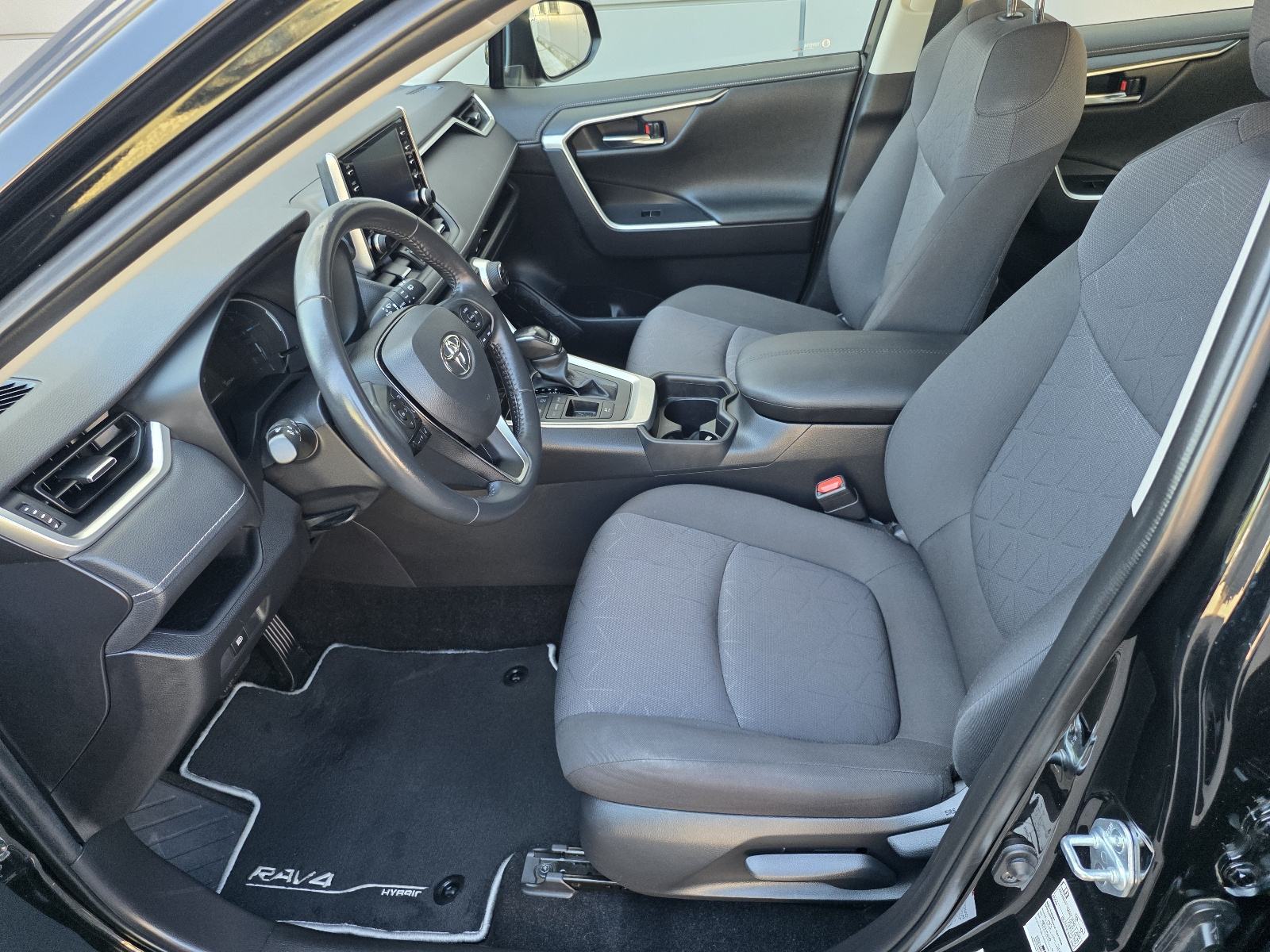 Toyota RAV4 2,5 Hybrid Automatik,2022 god,Garancija,Kamera,Servisna, fotografija 15