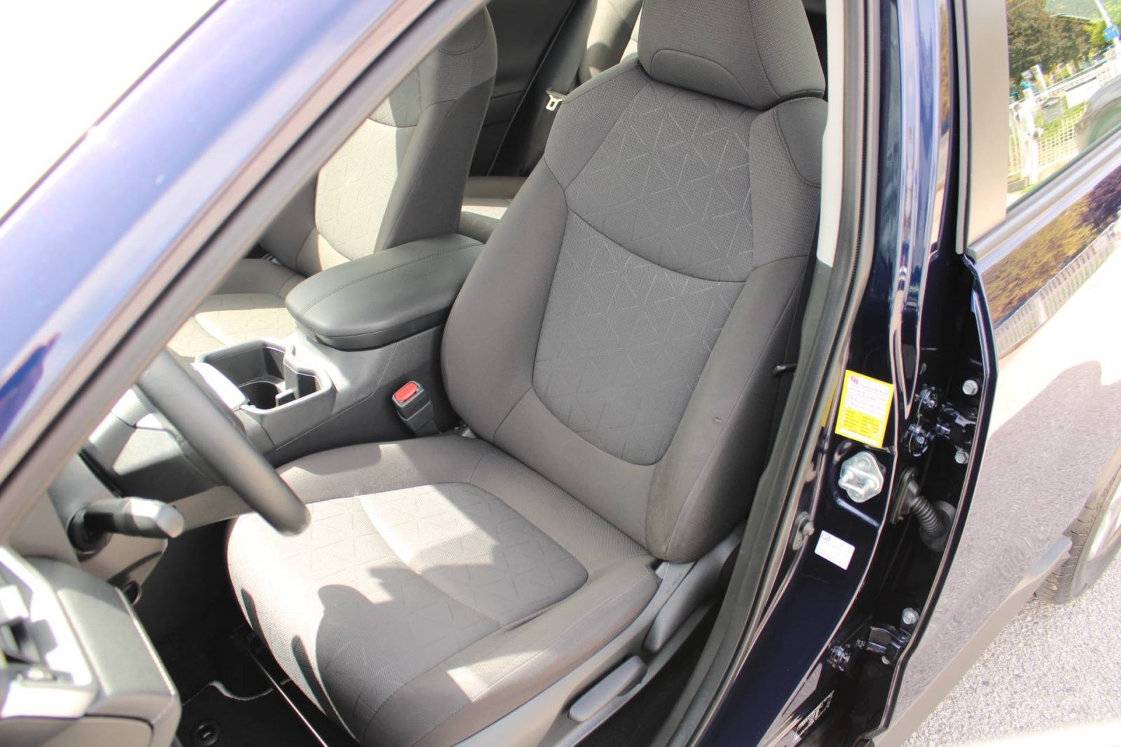 Toyota RAV4 2.5 Hybrid AUTOMATIK *LED, NAVIGACIJA, KAMERA*, fotografija 10