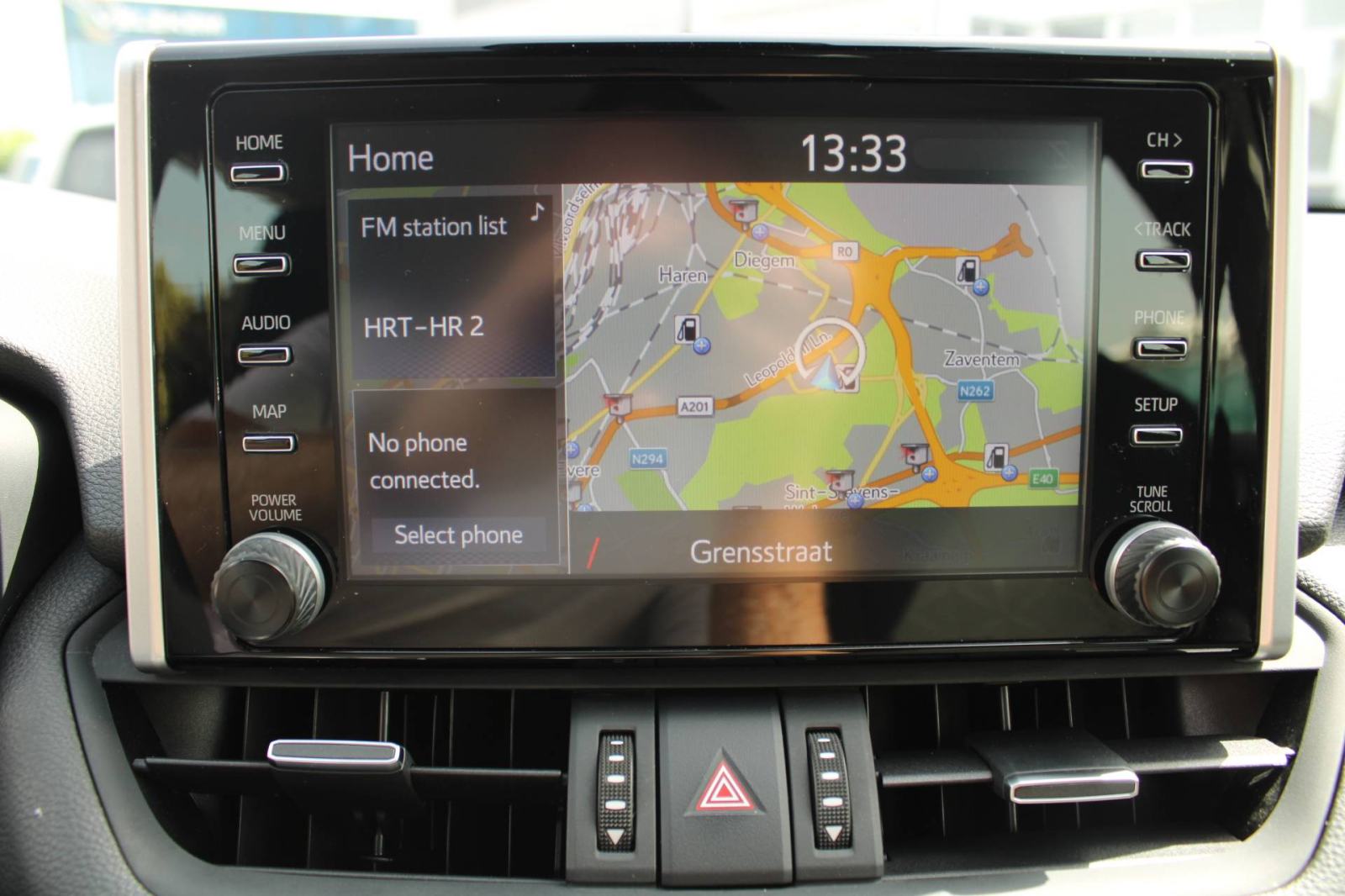 Toyota RAV4 2.5 Hybrid AUTOMATIK *LED, NAVIGACIJA, KAMERA*, fotografija 19