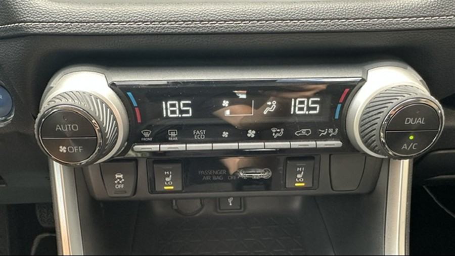 Toyota RAV4 2.5 Hybrid , LED, Kamera, Navi, Servisna, Jamstvo..., fotografija 17
