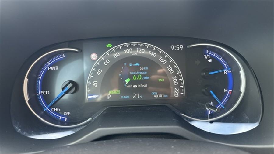 Toyota RAV4 2.5 Hybrid , LED, Kamera, Navi, Servisna, Jamstvo..., fotografija 13