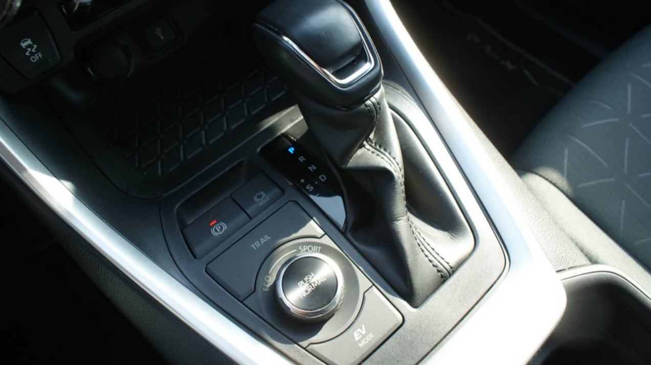 Toyota RAV4 2,5 HYBRID 4X4 - LED, NAVI, KAMERA, ACC, fotografija 10