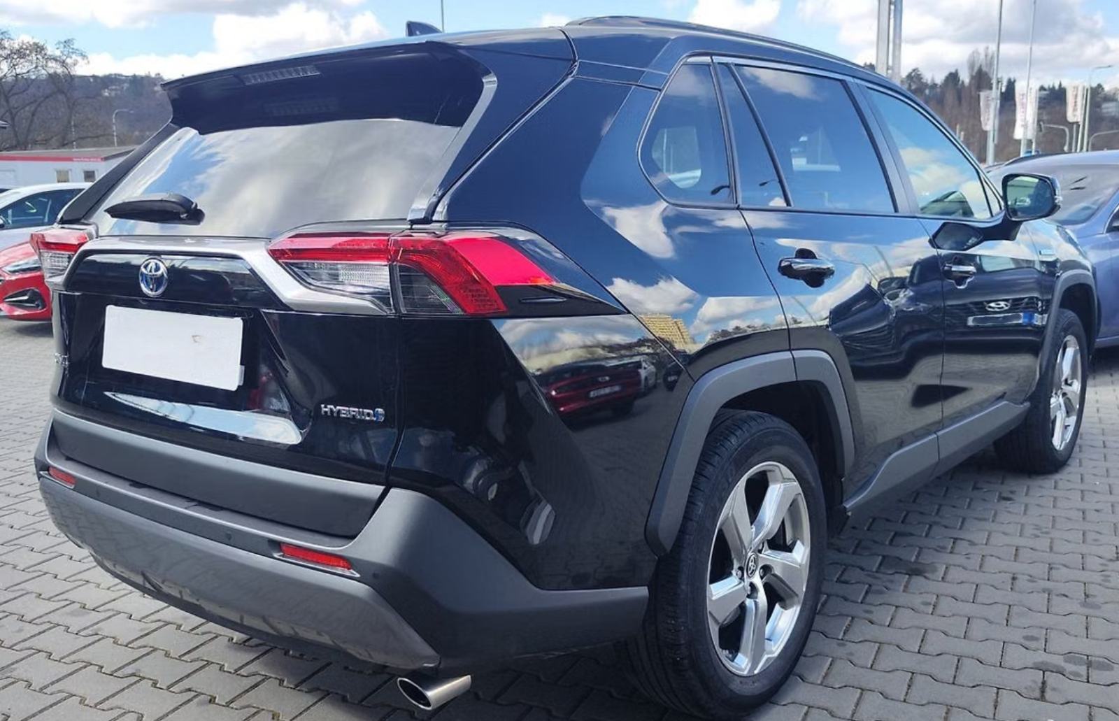 Toyota RAV4 2,5 HYBRID - LED, NAVI, KAMERA, fotografija 4