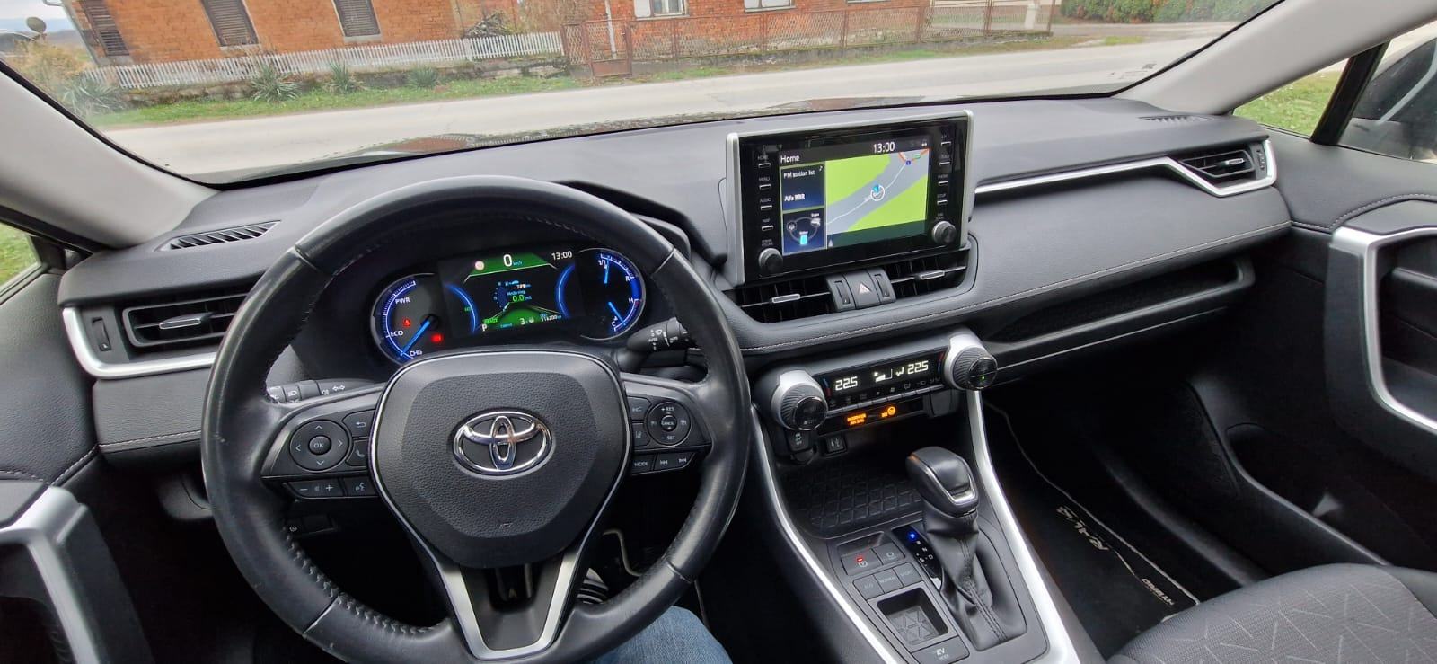 Toyota RAV4 2,5 Hybrid GARANCIJA!, fotografija 6
