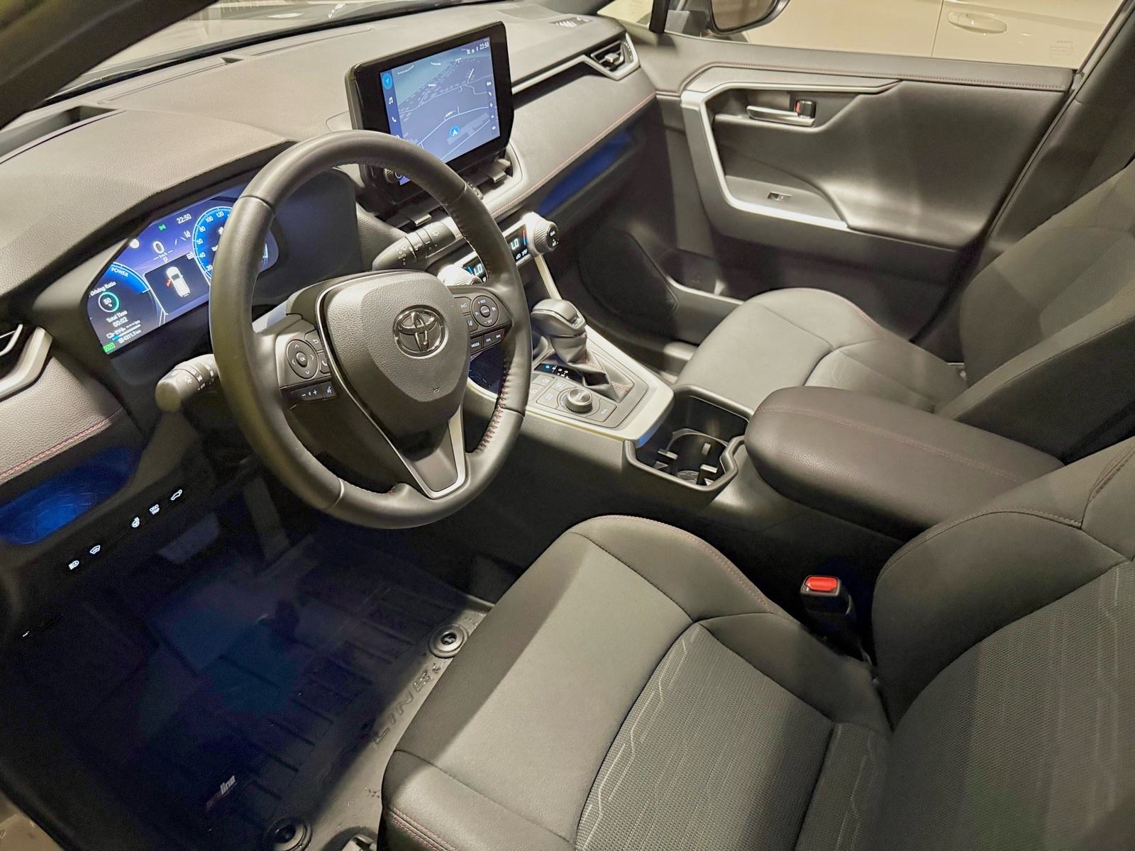 Toyota RAV4 2.5, Plug In Hybrid, 306KS 4x4, fotografija 8