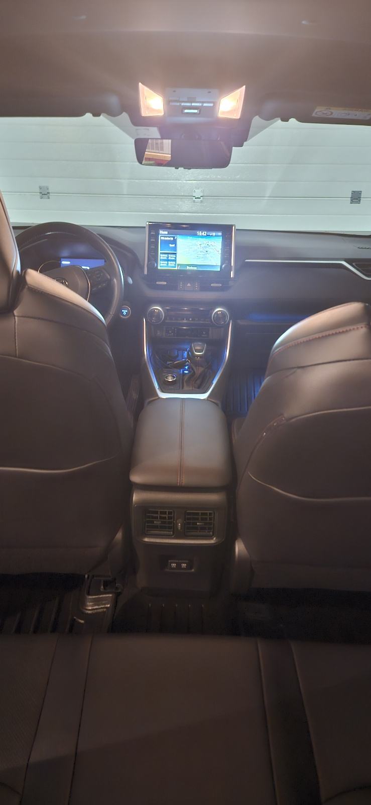 Toyota RAV4 2,5 Plug-In Hybrid Style+Technik oprema, fotografija 5