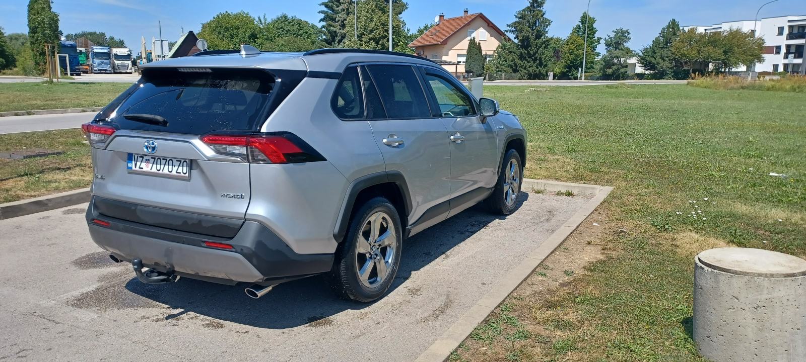 Toyota RAV4 2,5, fotografija 4