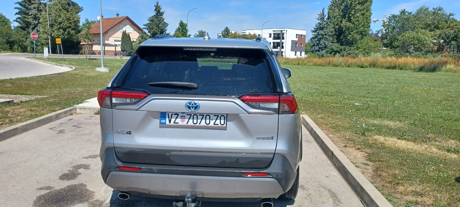 Toyota RAV4 2,5, fotografija 6