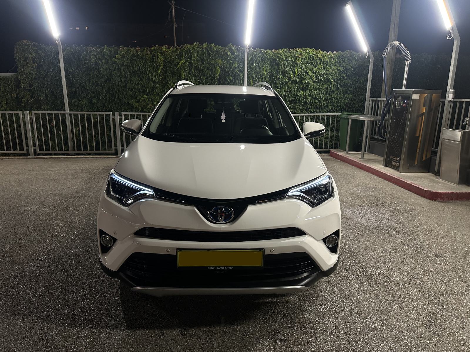 Toyota RAV4 2.5 VVT-i Hybrid Elegant, automatik,197ks, servisna knjiga, fotografija 3