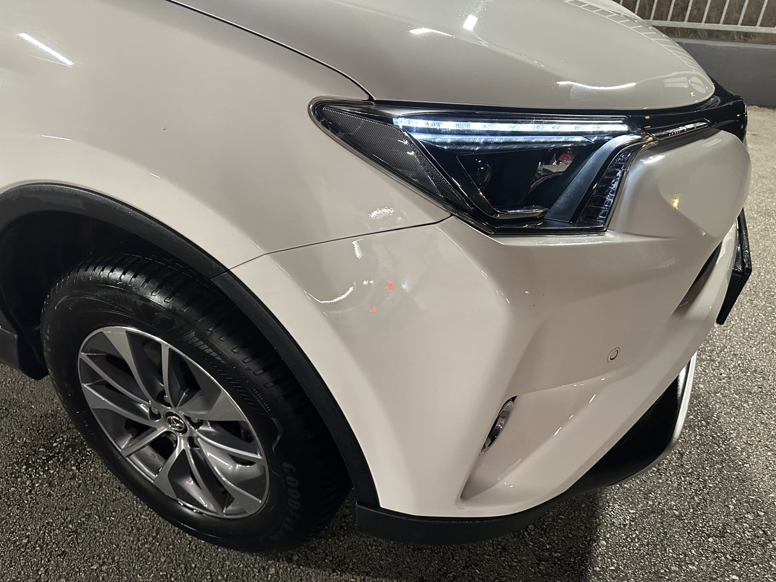 Toyota RAV4 2.5 VVT-i Hybrid Elegant, automatik,197ks, servisna knjiga, fotografija 5