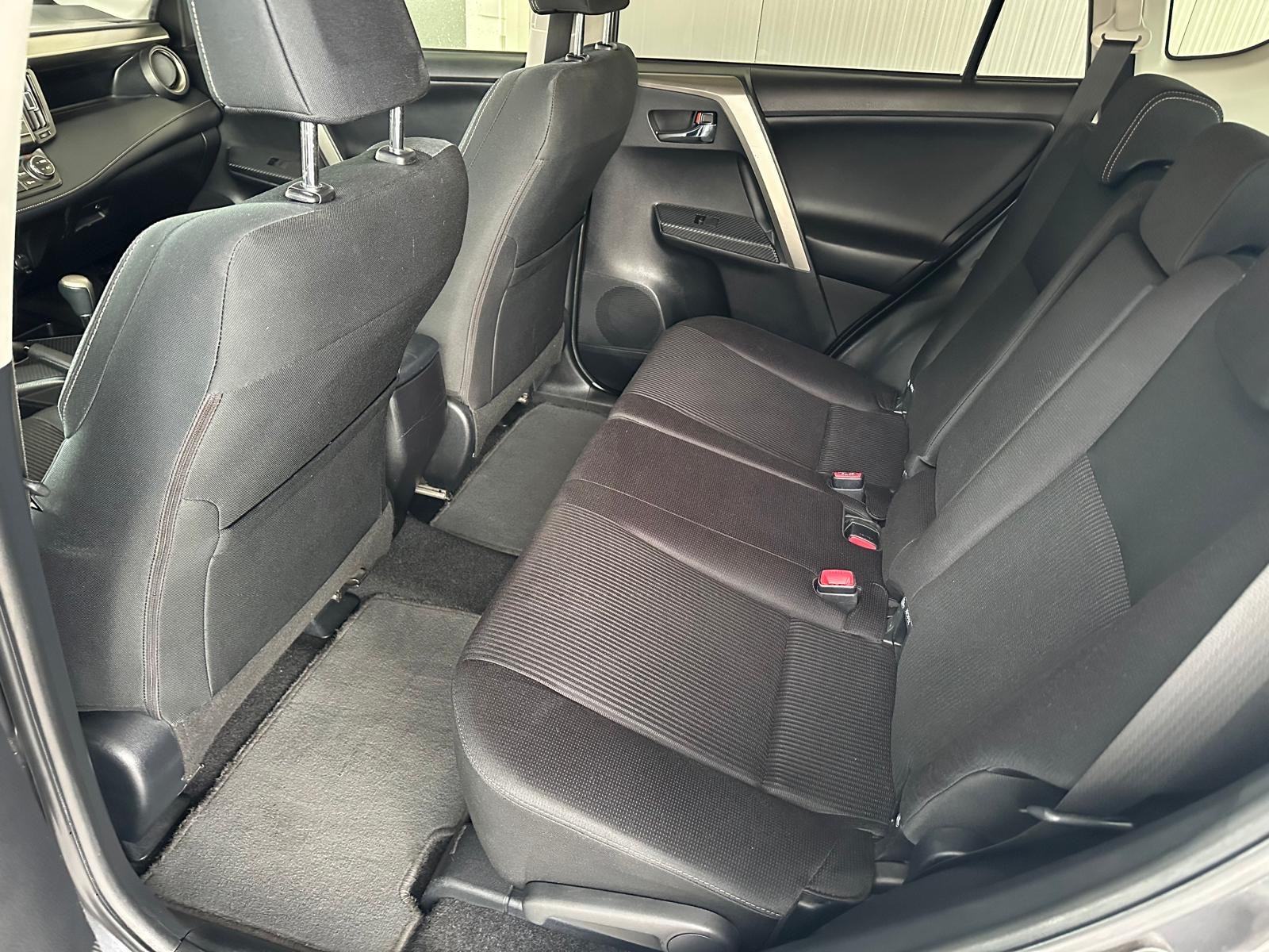 Toyota RAV4-diesel,4x4-automatik, fotografija 6
