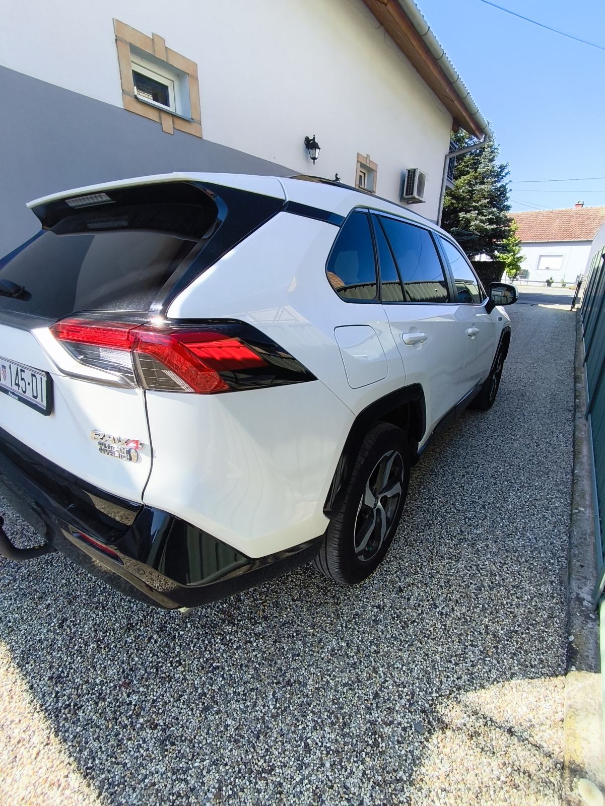 Toyota RAV4 Plug in Hibryd Executive, fotografija 18