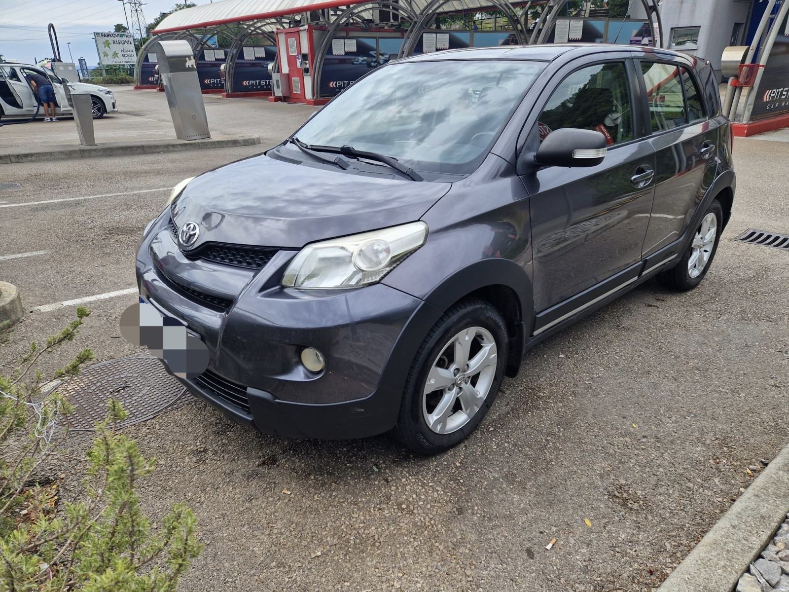 Toyota 1.4 D4D pogon 4x4, fotografija 4
