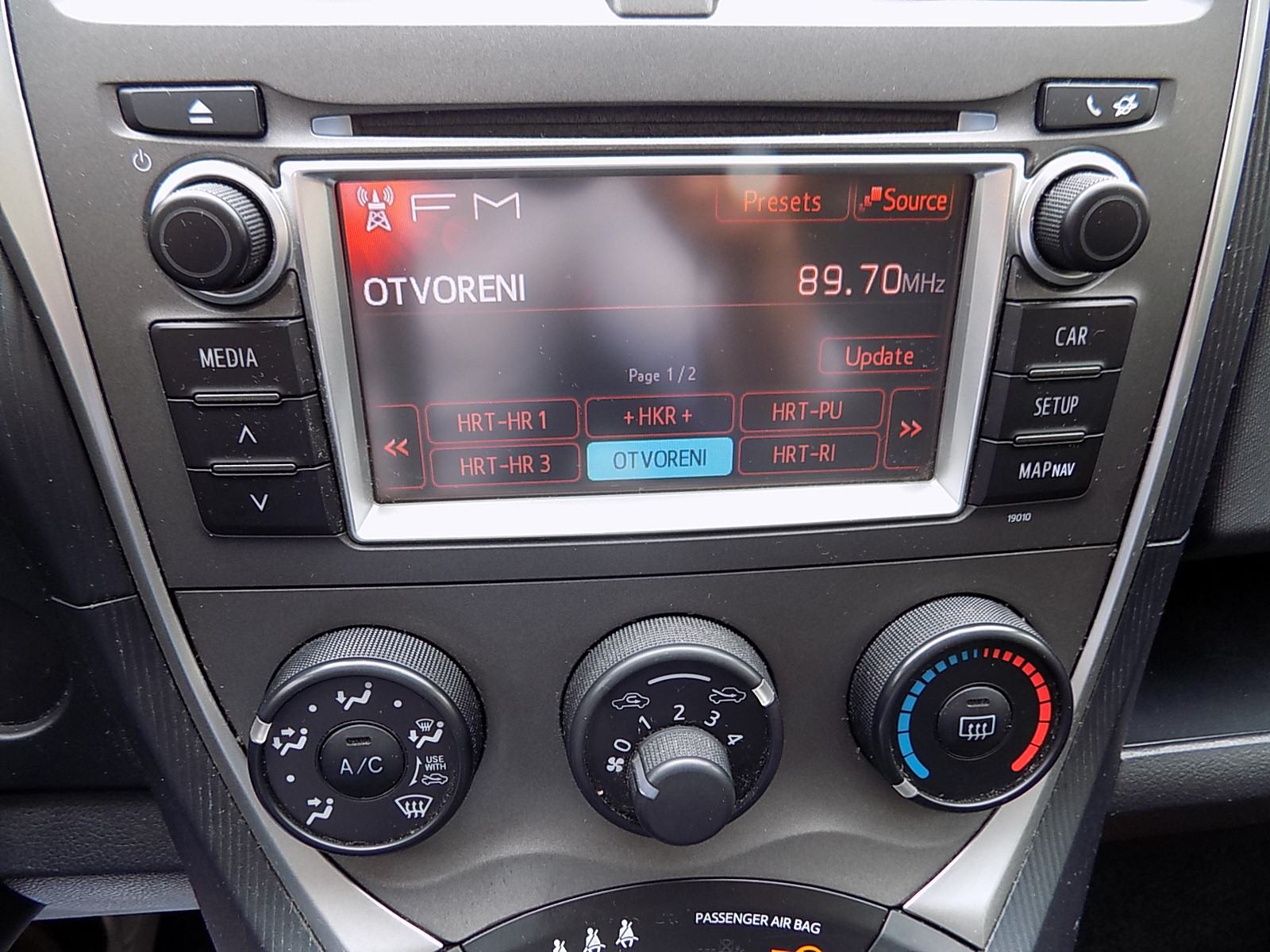Toyota Verso-S 1.4 D4D Panorama, fotografija 18