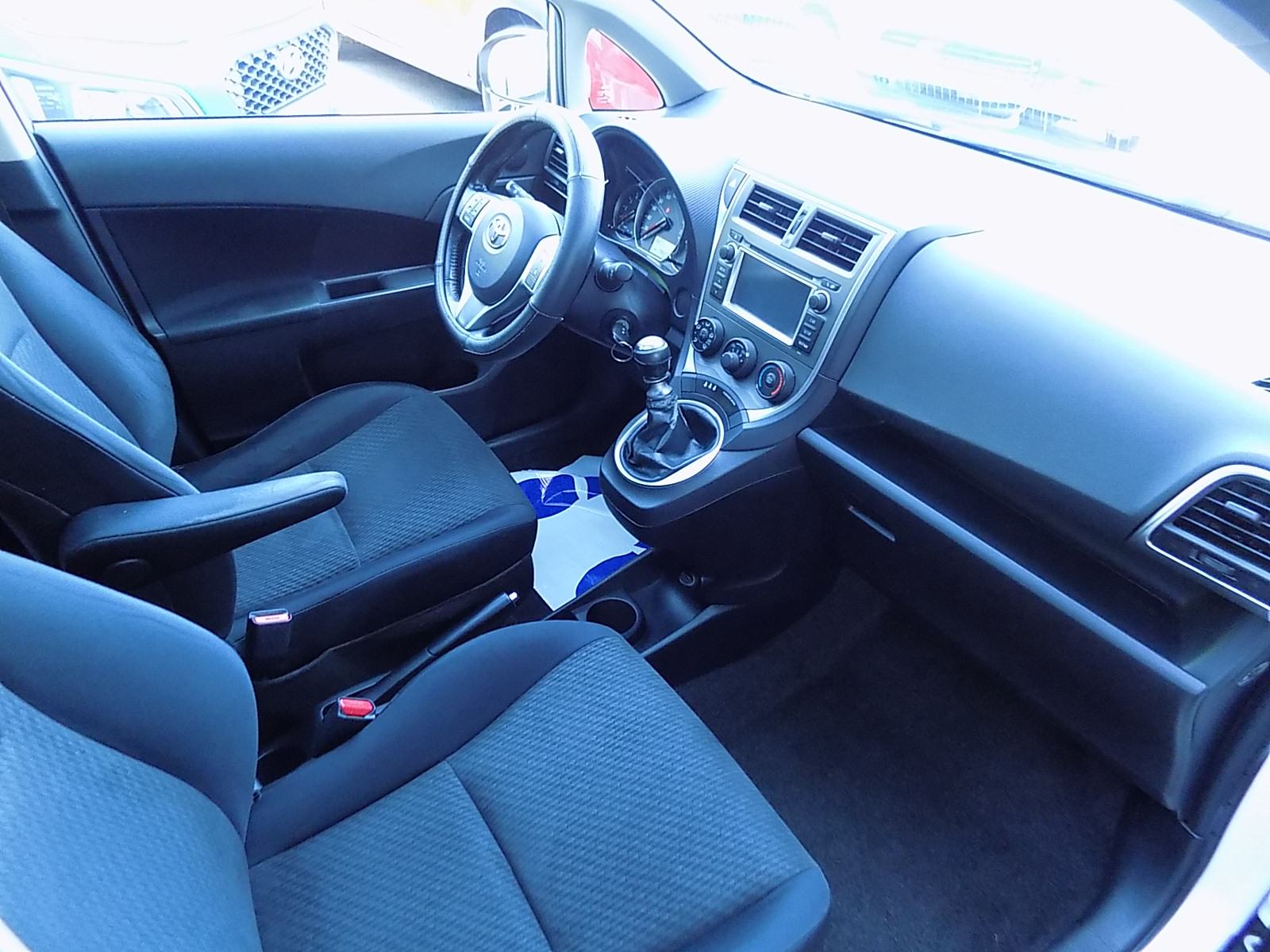 Toyota Verso-S 1.4 D4D Panorama, fotografija 12