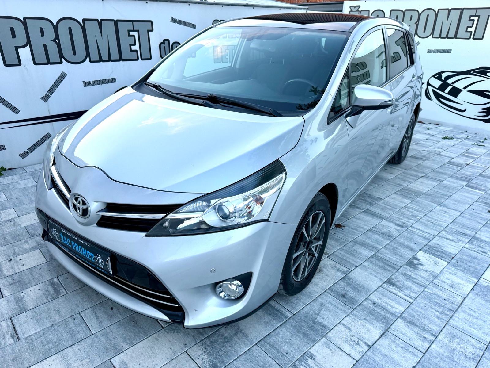 Toyota Verso 1,6 D-4D 7 SJ # 248 TKM# =PANORAMA= KO NOV = KRED - KART, fotografija 7