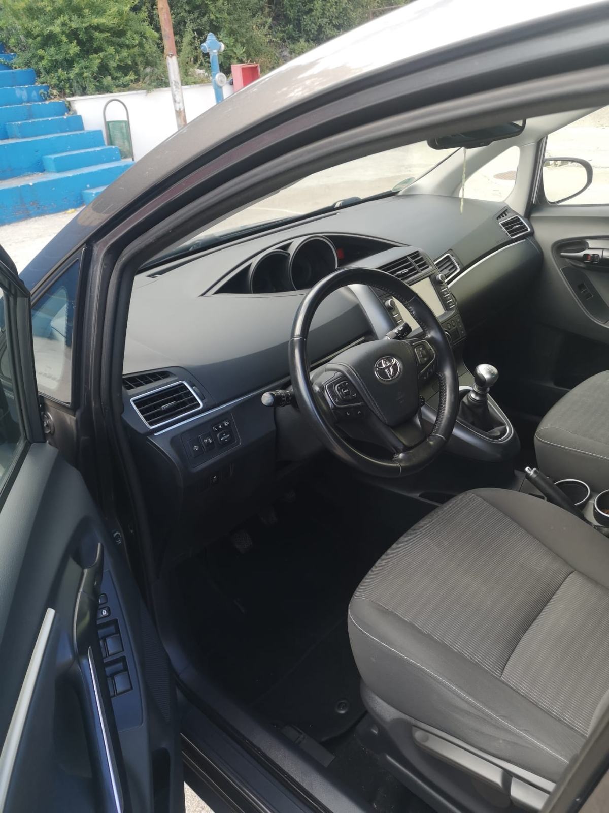 Toyota Verso 1,6 D-4D, fotografija 9