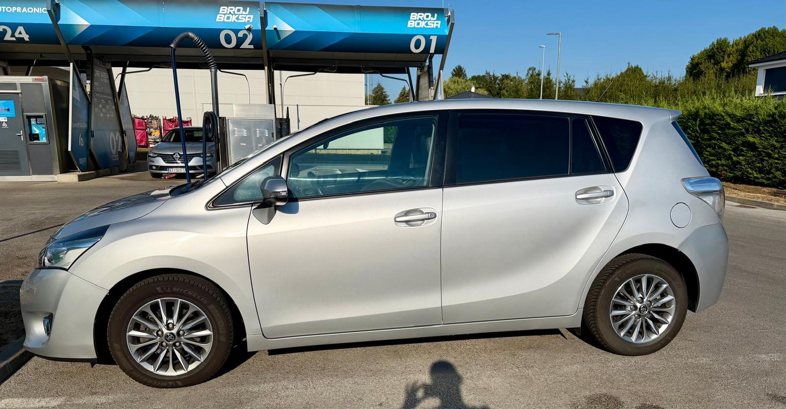 Toyota Verso 1,6 D-4D | PRVA REG. 2018 | 7 SJED | PANORAMA | KAMERA, fotografija 4
