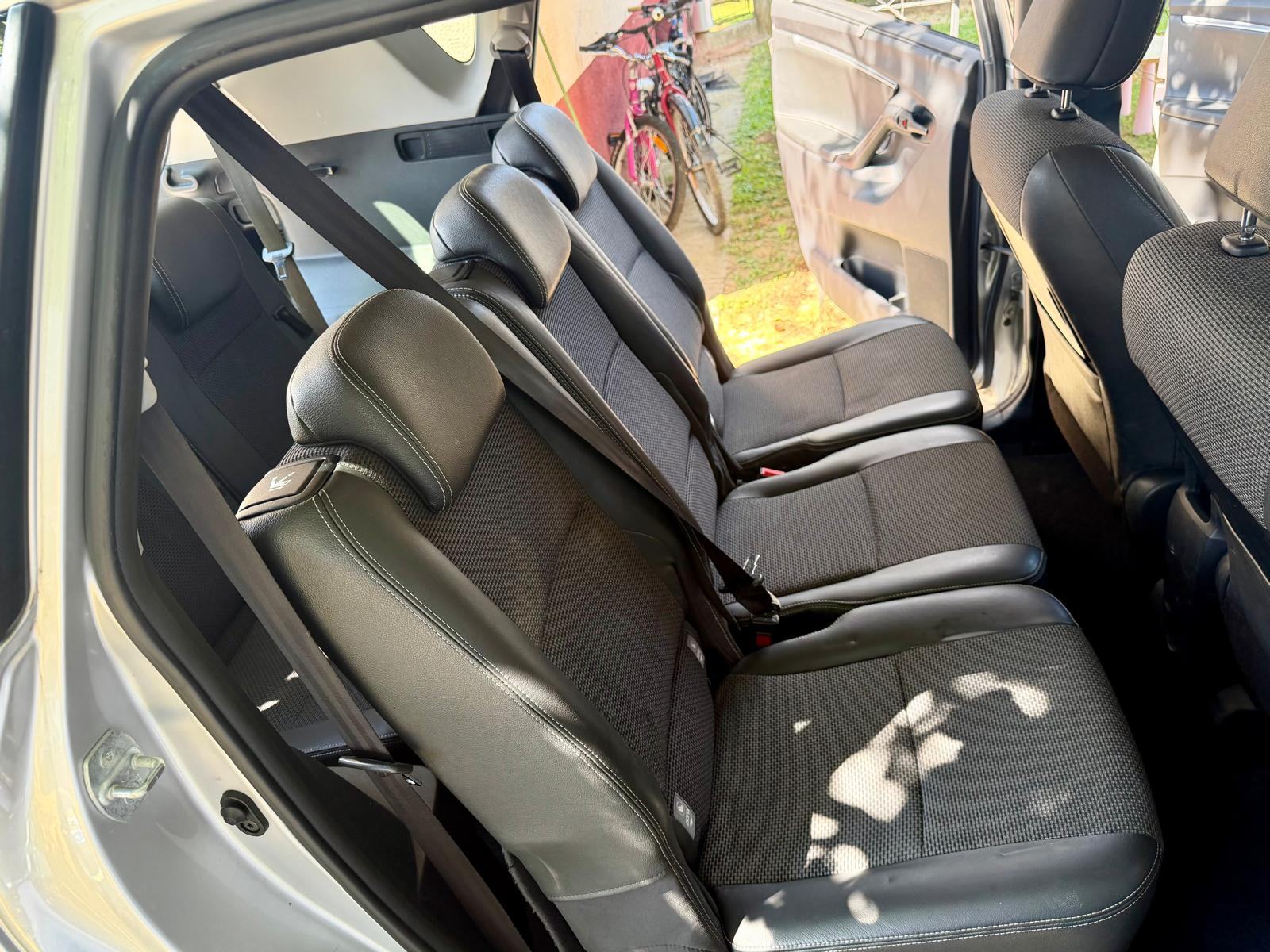 Toyota Verso 1,6 D-4D | PRVA REG. 2018 | 7 SJED | PANORAMA | KAMERA, fotografija 12