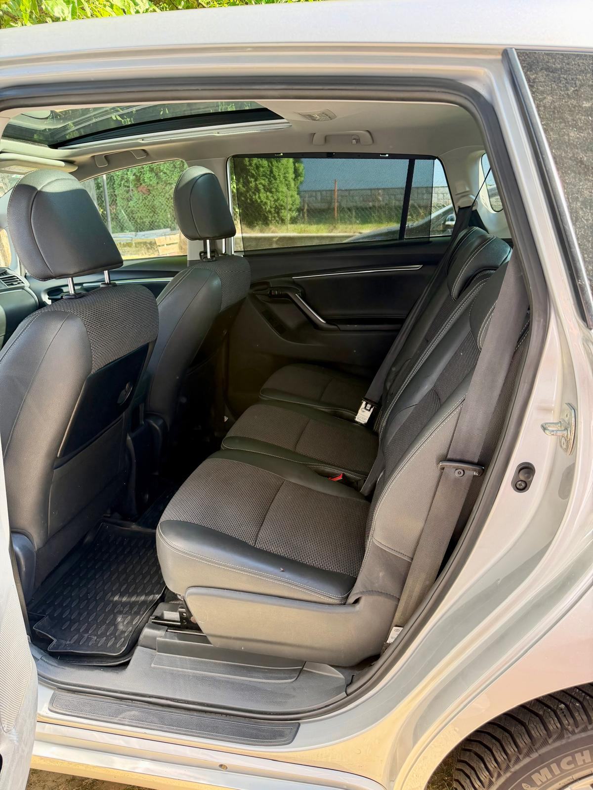 Toyota Verso 1,6 D-4D | PRVA REG. 2018 | 7 SJED | PANORAMA | KAMERA, fotografija 13