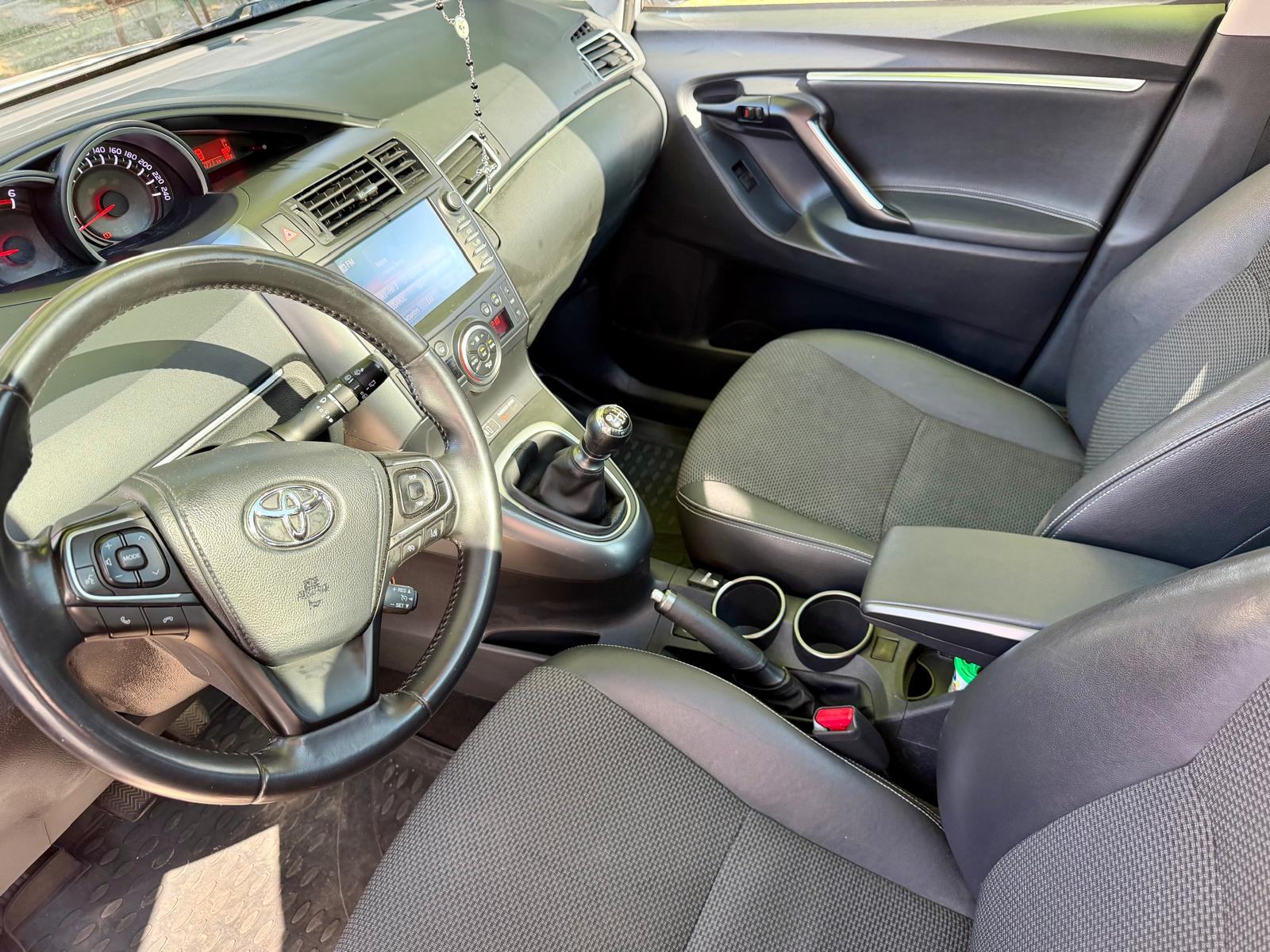 Toyota Verso 1,6 D-4D | PRVA REG. 2018 | 7 SJED | PANORAMA | KAMERA, fotografija 18