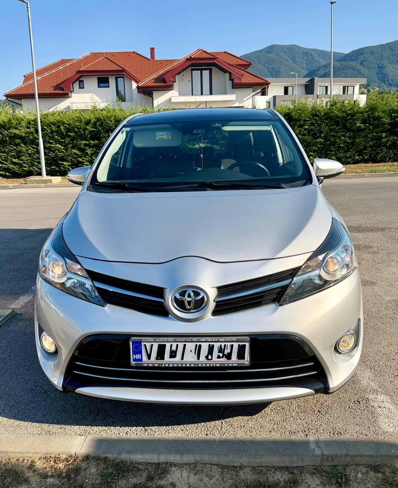 Toyota Verso 1,6 D-4D | PRVA REG. 2018 | 7 SJED | PANORAMA | KAMERA, fotografija 2