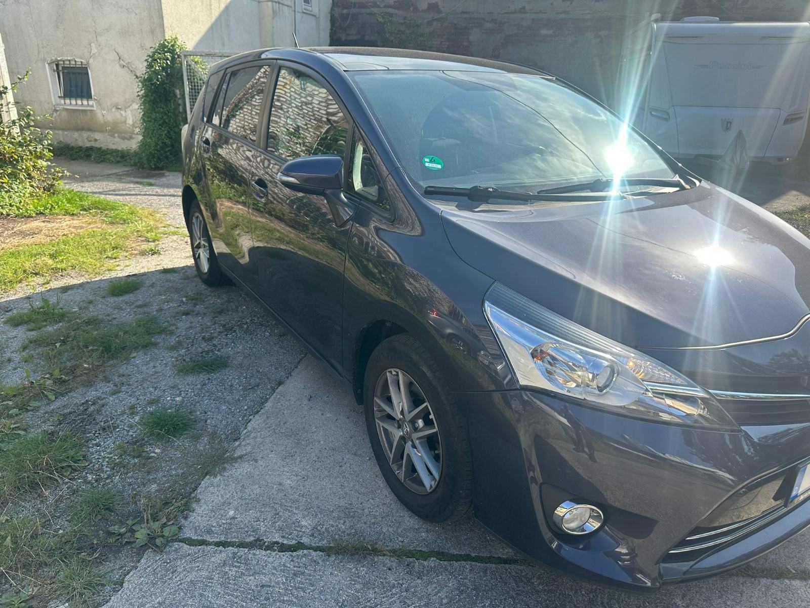 Toyota Verso 1,6 D-4D, fotografija 3