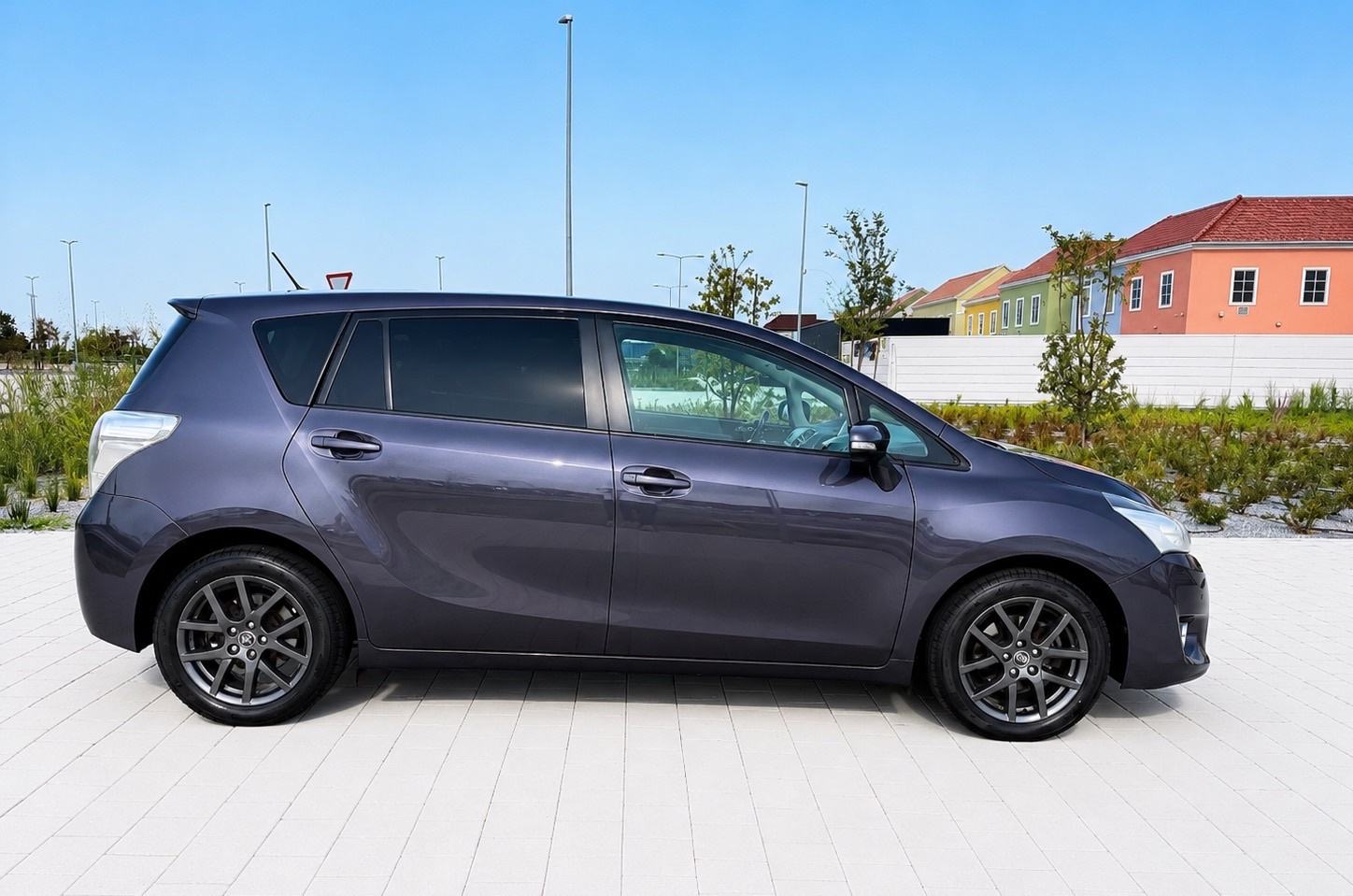 Toyota Verso 1,6 D-4D SOL - 2016 - FULL OPREMA - KAO NOVA, fotografija 6
