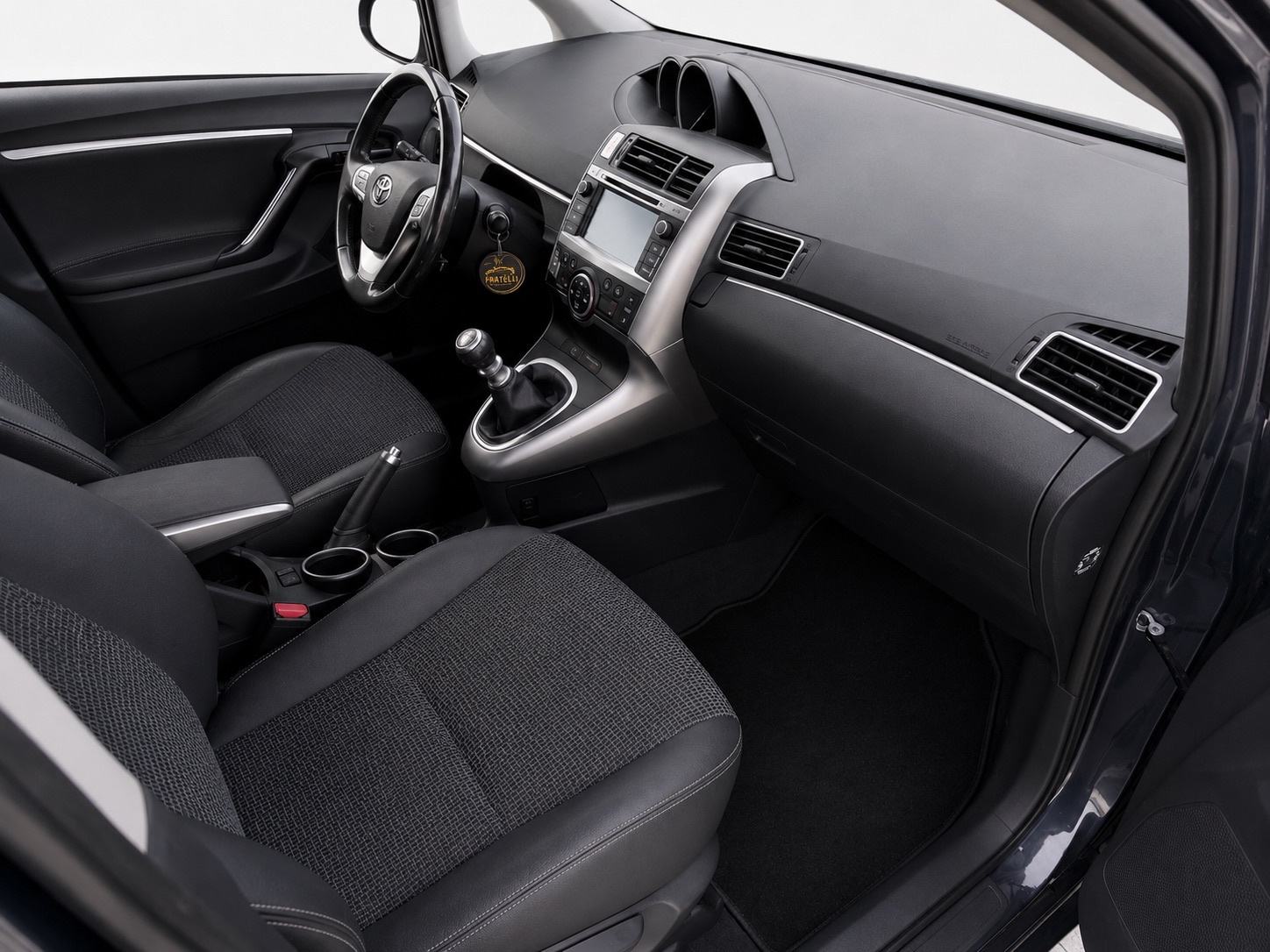Toyota Verso 1,6 D-4D SOL - 2016 - FULL OPREMA - KAO NOVA, fotografija 11