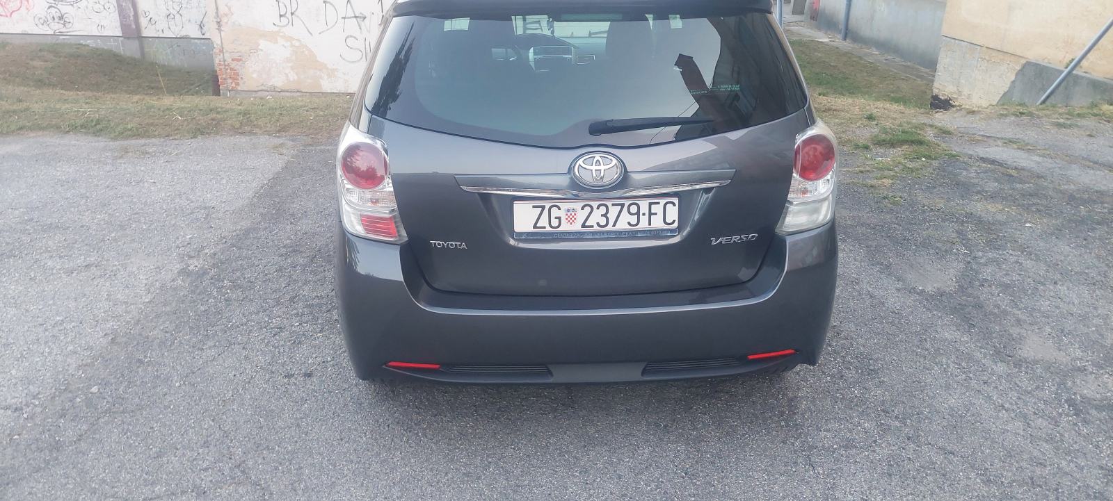 Toyota Verso 2,0 D-4D, fotografija 5