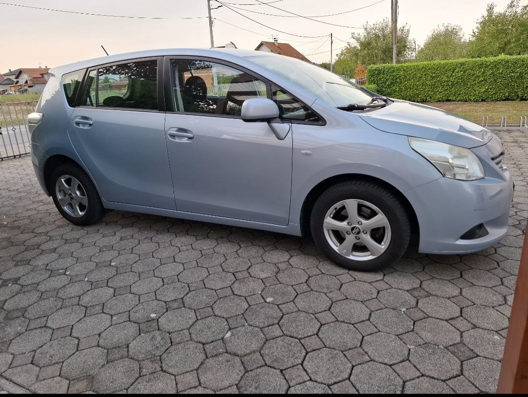 Toyota Verso, fotografija 2