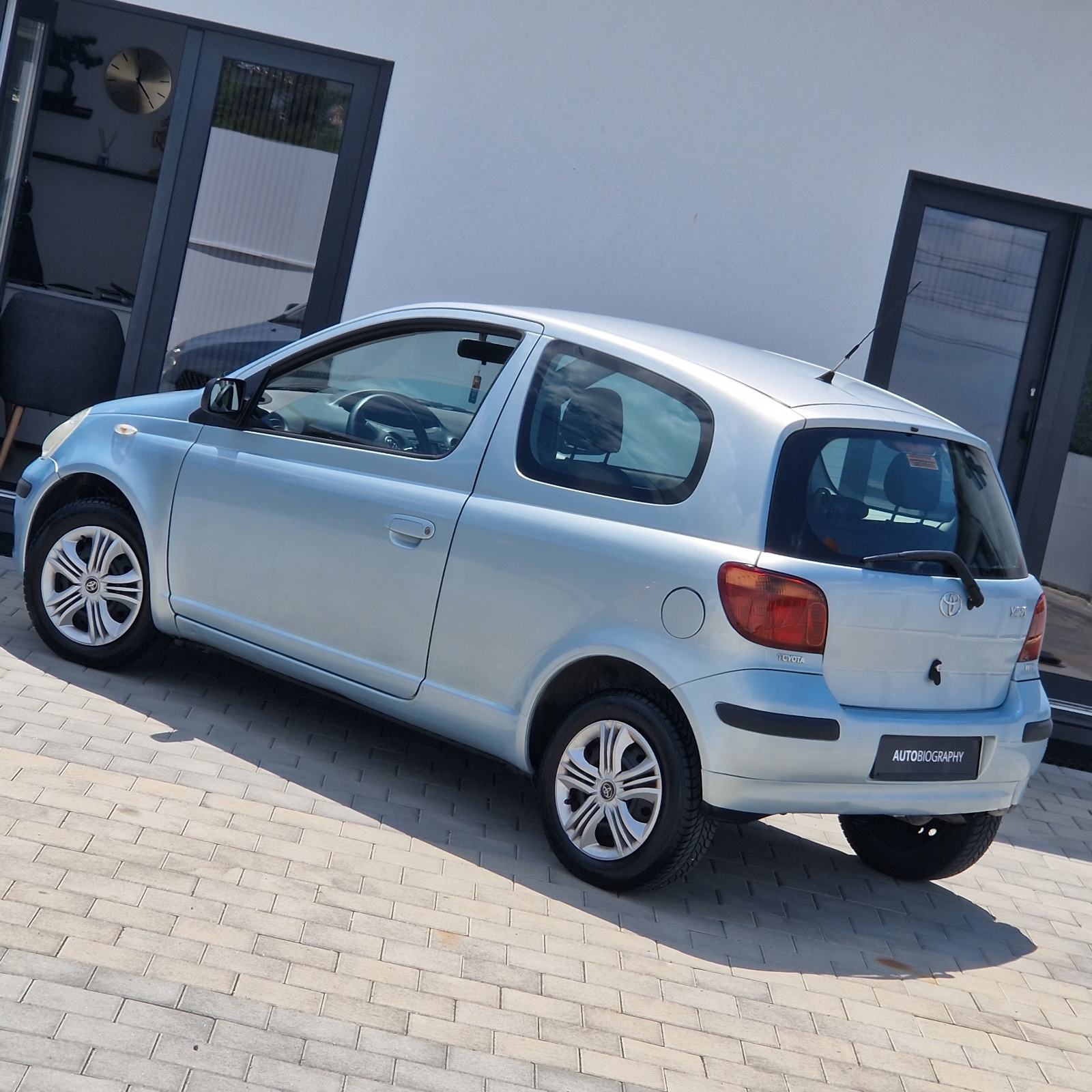 Toyota Yaris 1,0 VVT-i KLIMA● 149.oookm● HR auto● REG 06/2027, fotografija 7