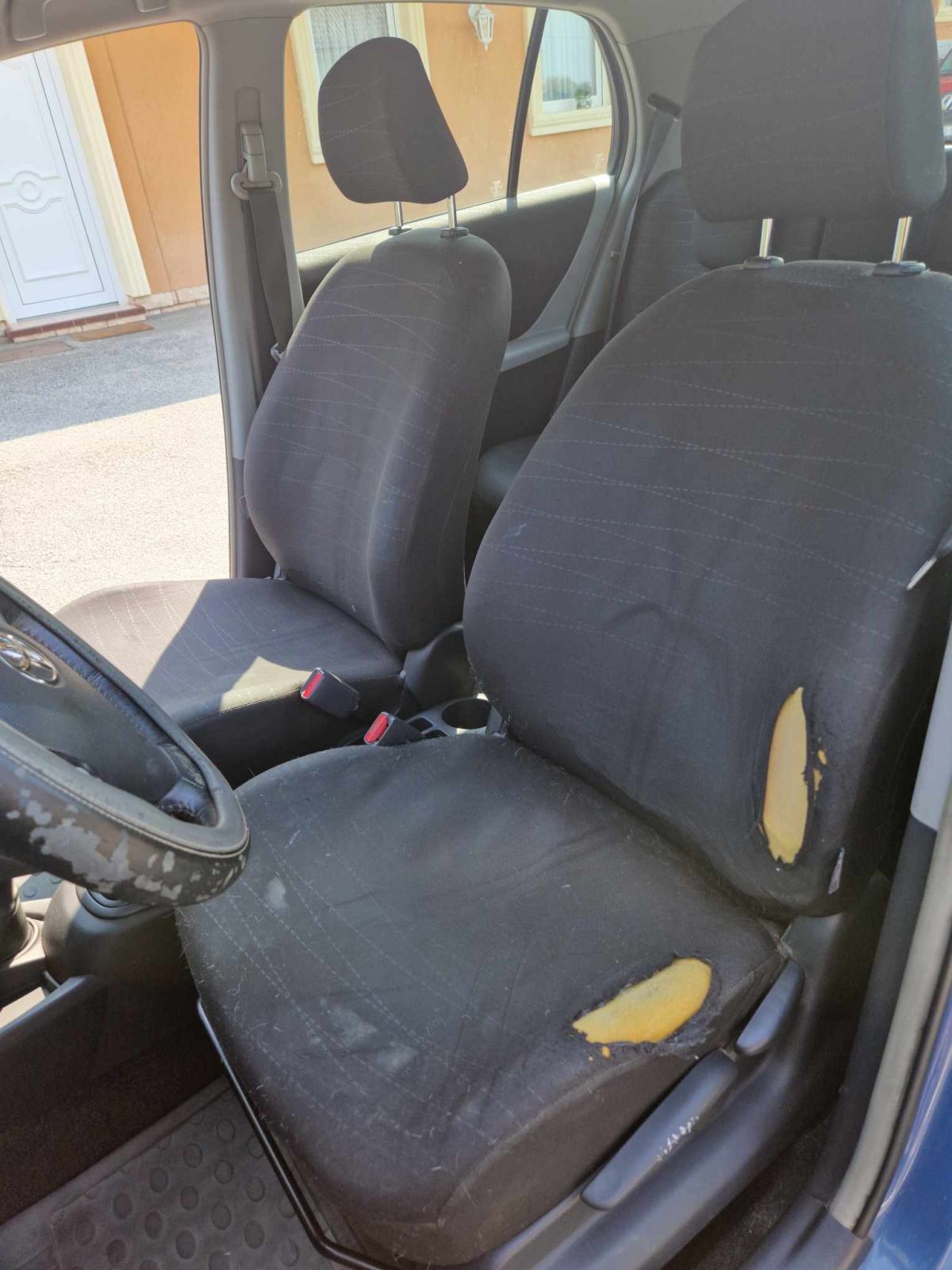 Toyota Yaris 1,0 VVT-i, fotografija 11