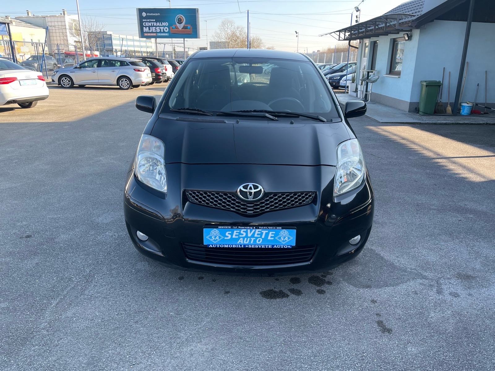 Toyota Yaris 1,0 VVT-i !!, fotografija 2