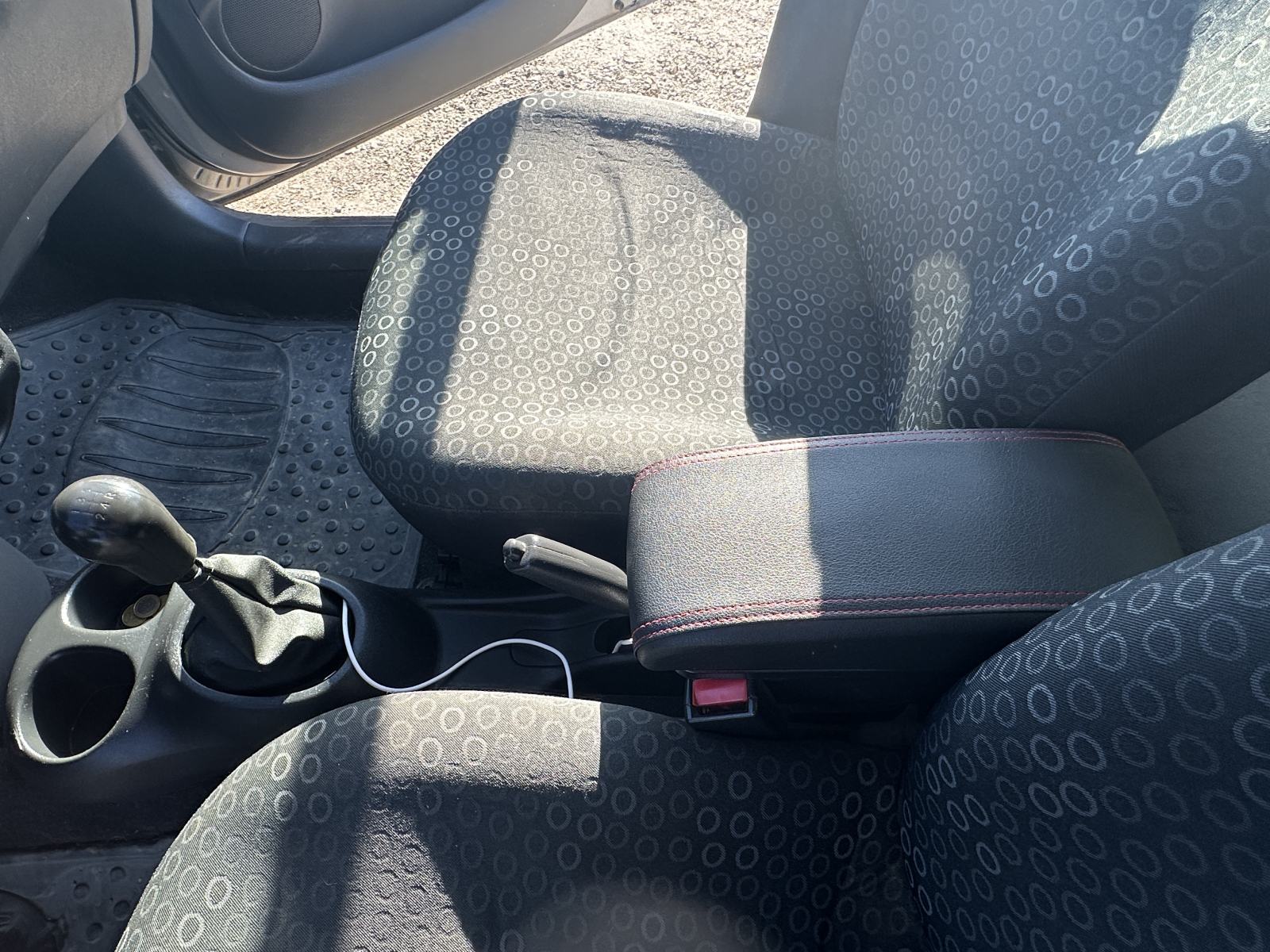 Toyota Yaris 1,0 reg 5/27 173tkm, fotografija 11