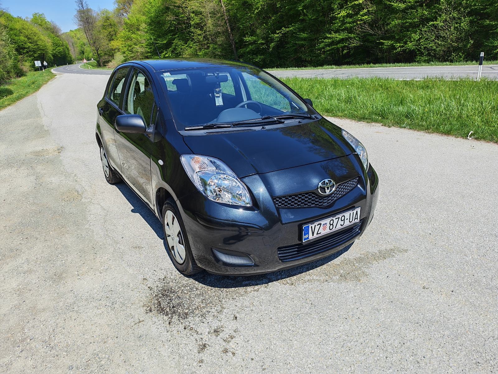 Toyota Yaris 1,0 VVT-i, fotografija 2