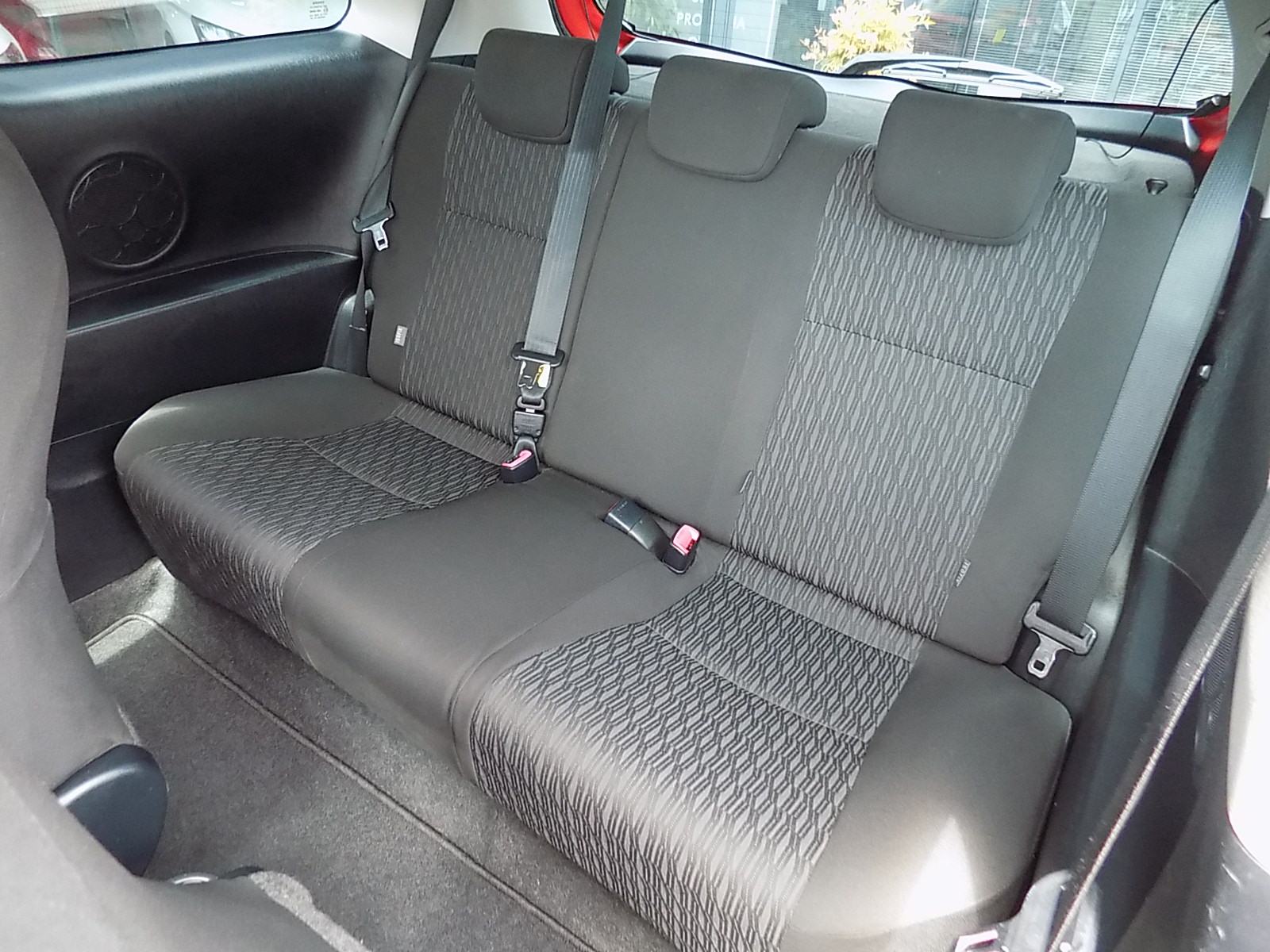 Toyota Yaris 1,0 VVT-i, fotografija 11