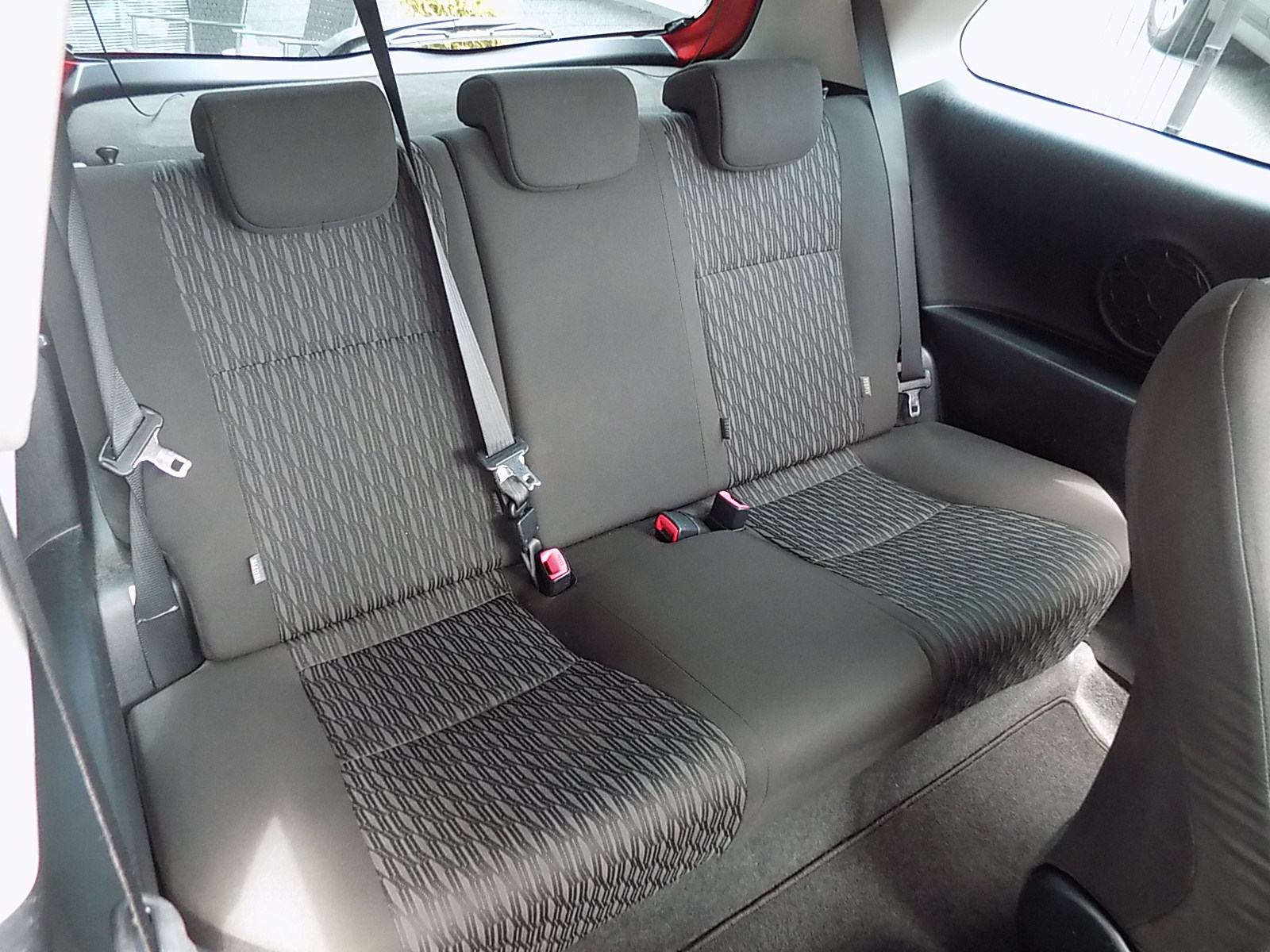 Toyota Yaris 1,0 VVT-i, fotografija 12