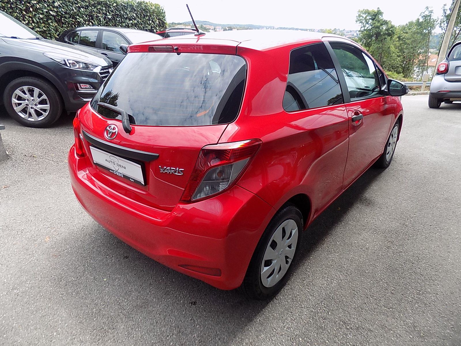 Toyota Yaris 1,0 VVT-i, fotografija 6