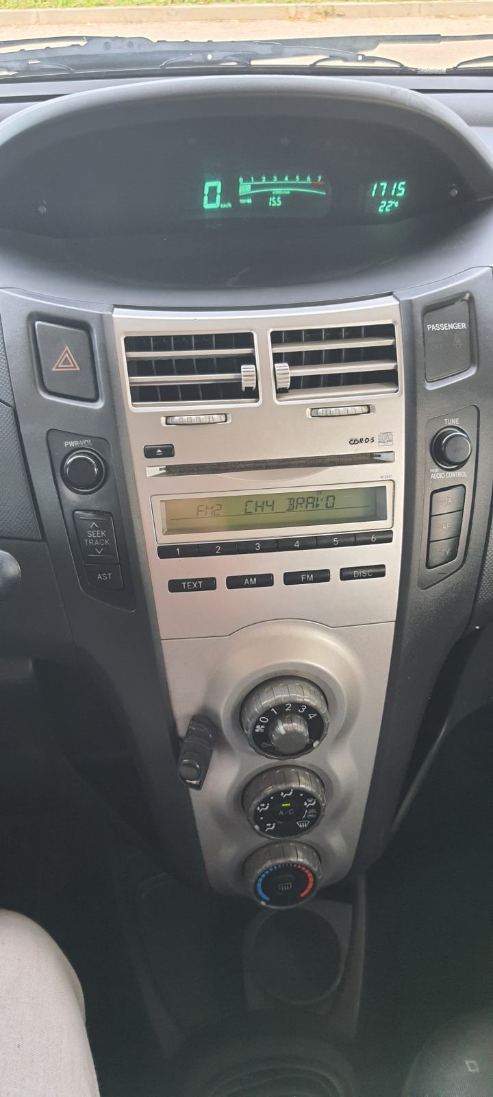 Toyota Yaris 1,0 VVT-i, fotografija 14