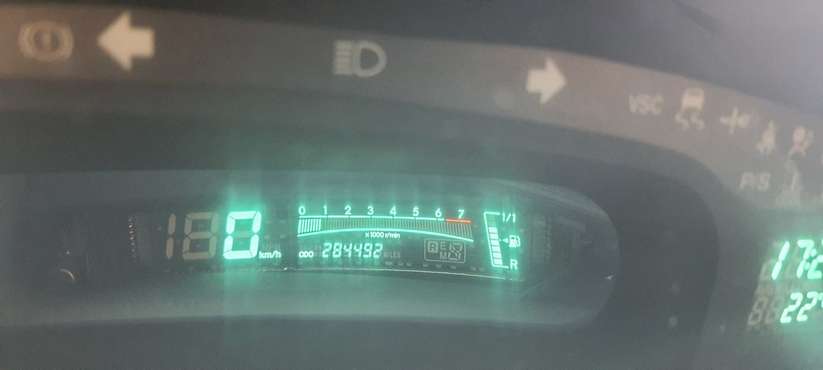 Toyota Yaris 1,0 VVT-i, fotografija 16
