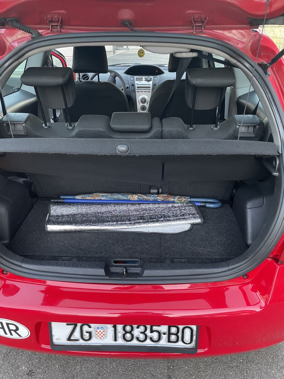 Toyota Yaris 1,0 VVT-i, fotografija 2