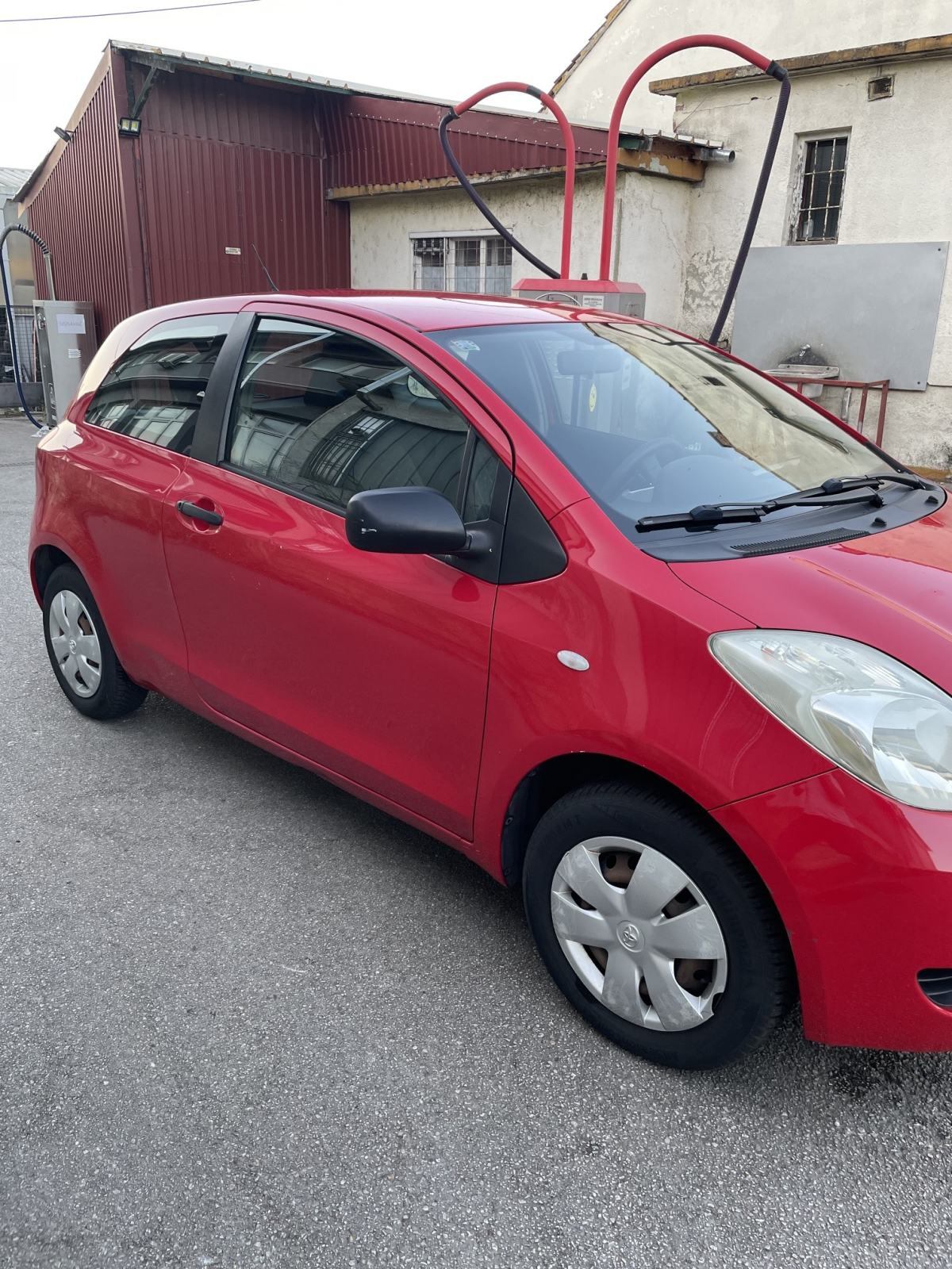 Toyota Yaris 1,0 VVT-i, fotografija 7