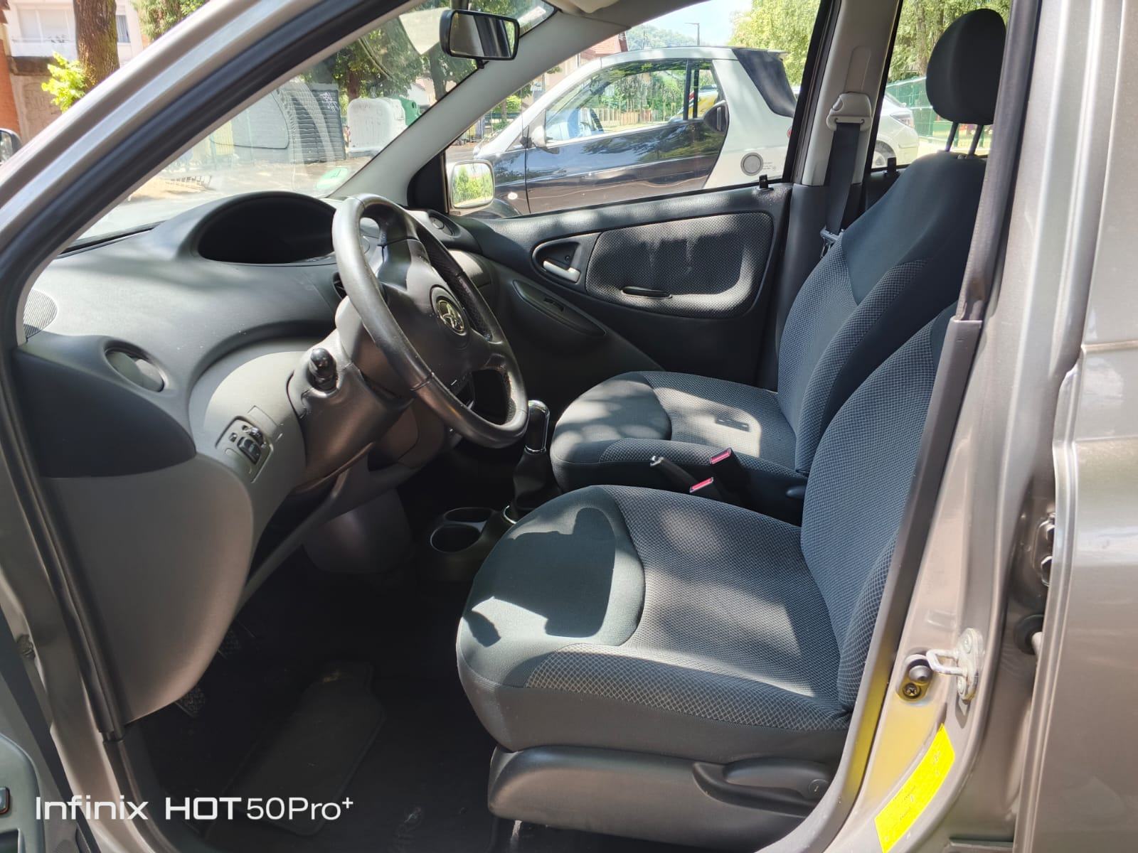 Yaris 1,0 VVT-i SOL LJETUJTE SA NAMA -AO I POMOĆ NA CESTI 1 GOD GRATIS, fotografija 12