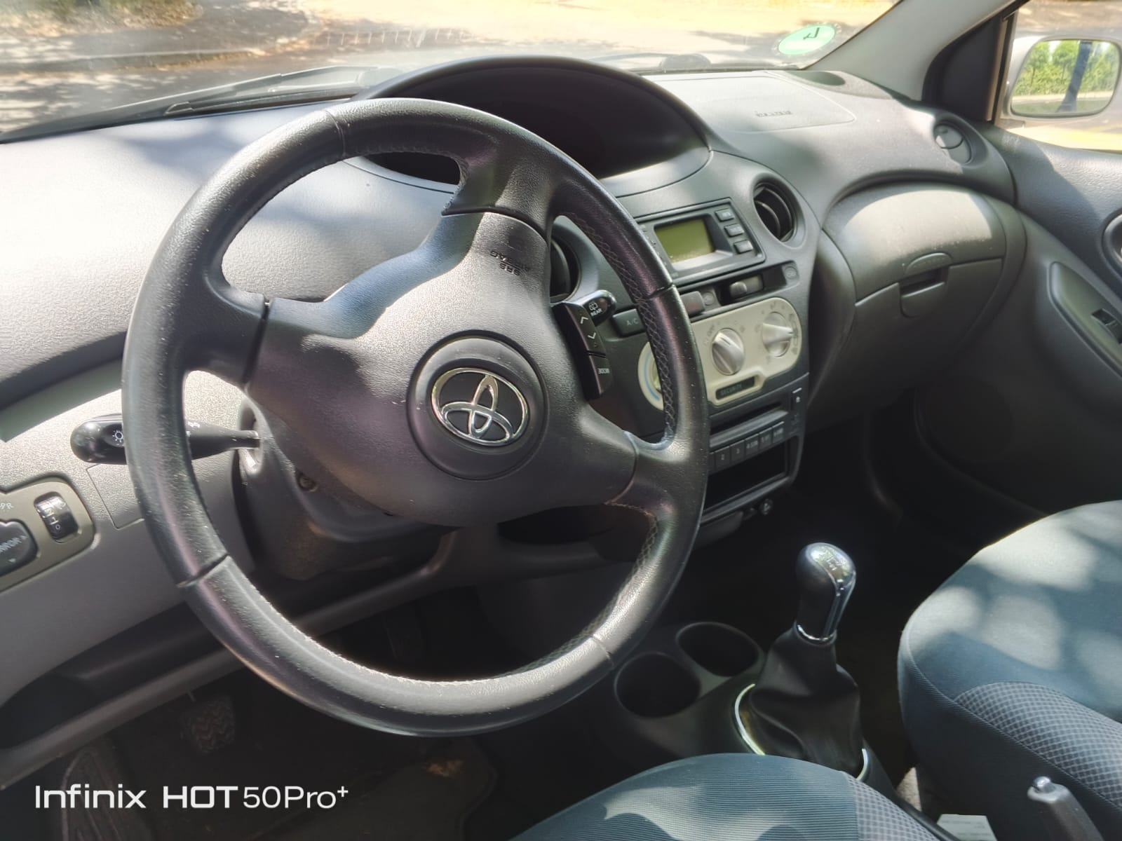 Yaris 1,0 VVT-i SOL LJETUJTE SA NAMA -AO I POMOĆ NA CESTI 1 GOD GRATIS, fotografija 14