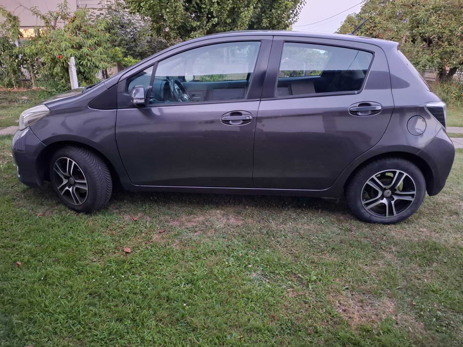 Toyota Yaris 1,3 3 VVT-i Sol, pogled izvana - slika 3