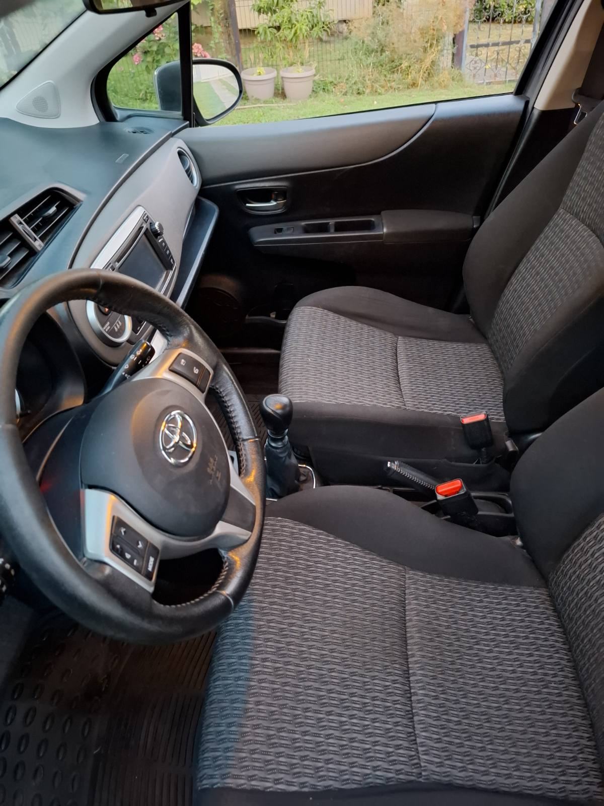 Toyota Yaris 1,3 3 VVT-i Sol, pogled izvana - slika 5